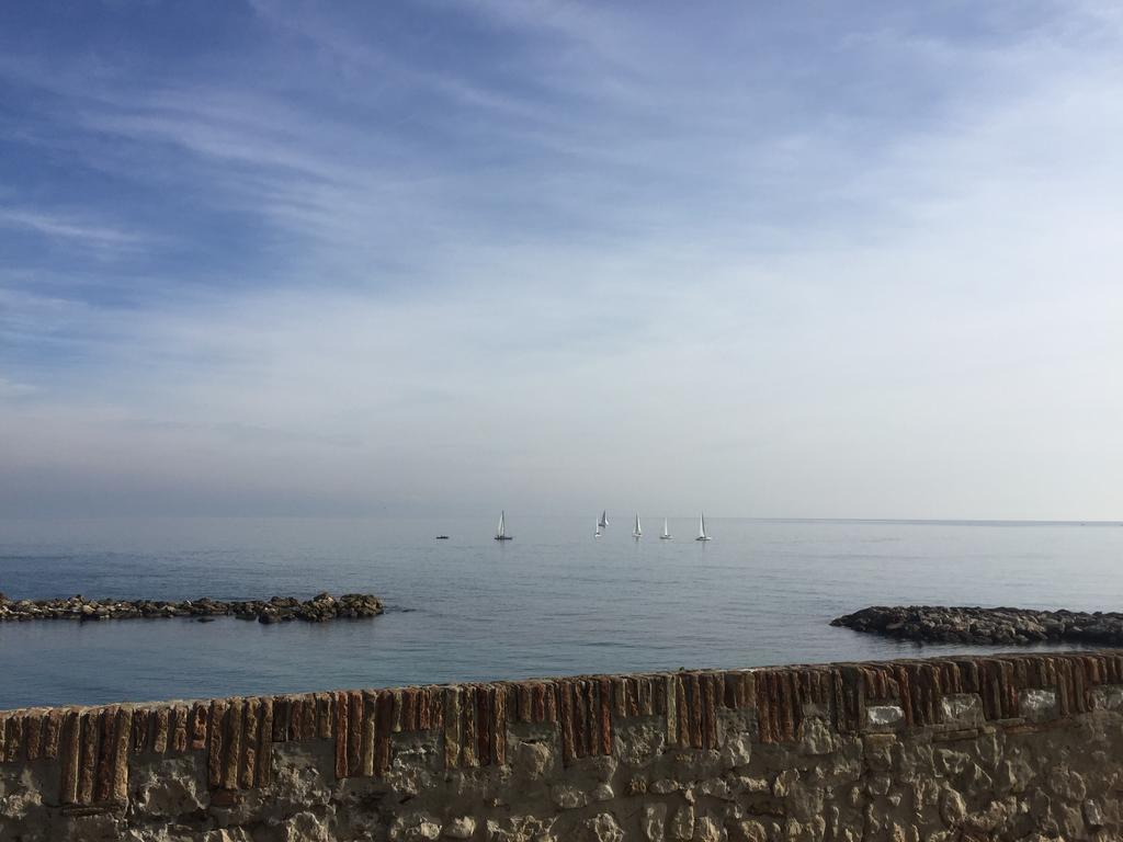 Cap Antibes Les Bosquets Vila Exterior foto